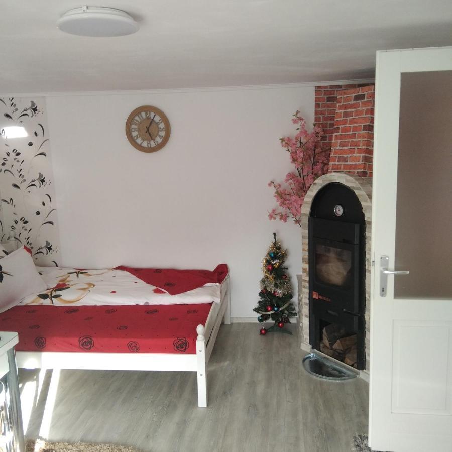 Casuta Bunicilor Villa Dorna Cindrenilor Exterior foto
